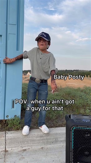 BTS of baby @Post Malone & @Luke Combs new music video 😂! @blueotterpolarized @EcoXGear @Floafers #postmalone #lukecombs #countrycollab #countrymusickids #guyforthat #babypost #littlelukecombs