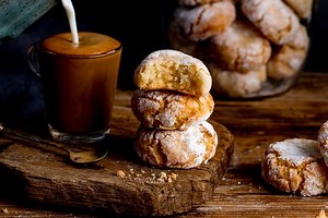 Amaretti Cookies (Crisp, Chewy, Gone in a Flash)