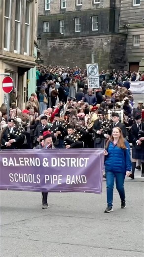 🔥 Best Tartan Parade Moments in Edinburgh That Had Everyone Cheering! 🏴󠁧󠁢󠁳󠁣󠁴󠁿 #scotland
