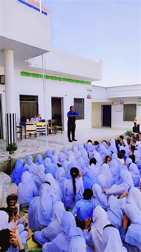 Sarfraz Badi's Amazing Magic Show