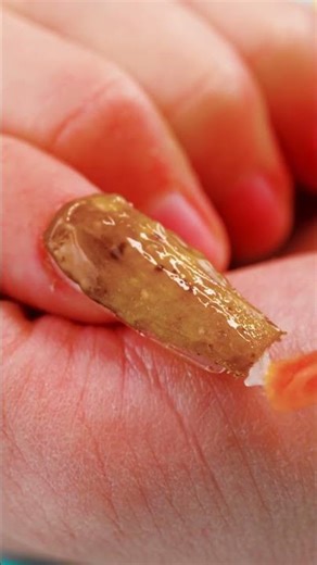 Banana Peel Magic: DIY Hacks You Never Knew! 🍌✨ #LifeHacks #DIY