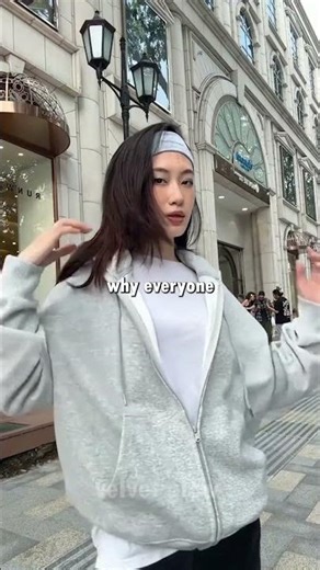 🖤🔥 The Zip Up Hoodie Everyone Is Obsessed With