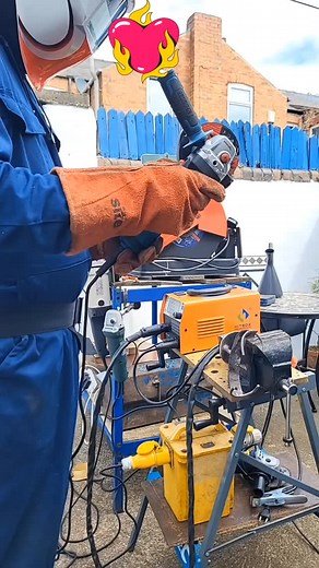 Fossil metal displays Find them out at @fabricationcrafts in york stonegate ... Made out of recycle materials dm if you're interested cheers #metalwork #welding #art #crafts #upcycle | Jonas Miranda