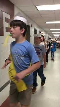 Hahira Elementary 5th Grade Graduation Parade 2024