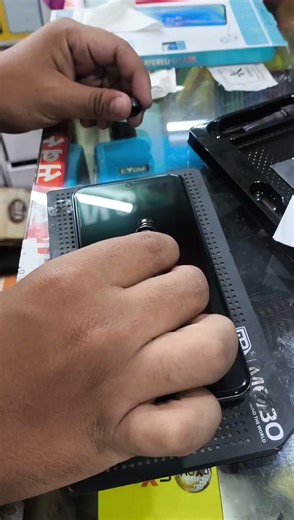 UV Glass 14 pro plus install.#grcommunicationworld #smartphone #glass #trending #viral #shorts