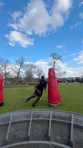 Welcome to the Trenches | D-Line Spring Work