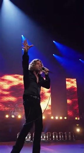 Michael Hutchence Performs at Wembley Arena