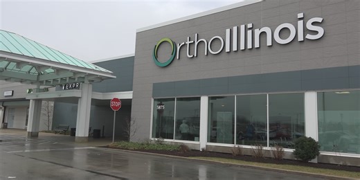 OrthoIllinois introduces robot-assisted surgery