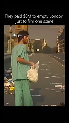 CLIPS on Instagram: "🌃 Interesting fact: 28 Days Later (2002) — Director Danny Boyle was absolutely insistent that the shots of the deserted streets of London such as Piccadilly Circus, Westminster Bridge, and the Houses of Parliament be achieved practically, without the use of digital effects to remove vehicles or people. To accomplish this, the production team had to work under extreme logistical constraints, utilizing official police permission to completely close off major metropolitan area