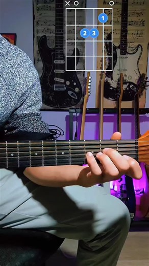 Steph GT on Instagram: ""Smooth - Carlos Santana | Easy Guitar Chord Tutorial" 🎶🎸 #instagood #reels #instagood #music #smooth"