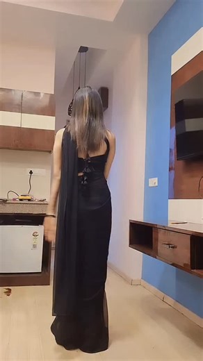 Priya official 99m | #officalarun1m #lipstick #shadowsense #senegencedistributor#mysenelook lipsensedistributor beautylipstickaddict lipsticklover lipgloss... | Instagram