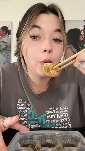 Part 5: another long video🫶🏼 @bibigousa #bibigo #bibigodumplings #dumplingmukbang #eatwithbecks #eatwithme #comeeatwithme #makesureyoueatyoudeserveit #clevelandfoodie #foodtok #food #foodie #clevelandfood #clevelandfoodies #ohio #cleveland #clevelandohio #cleohio #cle #foodreview #restaurant #restaurantlife #foodblogger #clevelandblogger #clefood #cleeats #clefoodies #clefoodie #eatlocalohio #clevelandfoodblogger #foodielife | Eatwithbecks