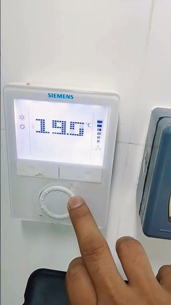 AC thermostat setpoint change || HVAC training|| HVAC training #shorsts #shortsvideo