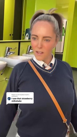 “17 days until 17” (part:15) Chloe bunks off school but not before she gets payback! #teenagedramas #school #comedyskit #teenlife #kazzabalks | Kazza Balks