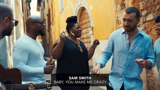 Sam Smith che canta "Baby, You Make Me Crazy" tra le vie di Verona è semplicemente stupendo 😍 Ecco il video → https://youtu.be/m87vQBwgGo8 | Vevo
