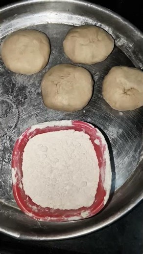 Chapati Recipe # Maharashtrian Chapati #Easy and Tasty Chapati