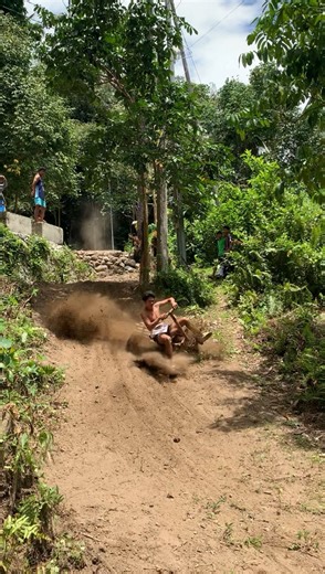 431K views · 4.1K reactions | Happy Birthday  to our Rider @CJ Vincoy❤️ #ligironextreme #reelsfypシ #ExtremeSports #extreme #happy Disclaimer: The activities shown in this video involve extreme sports performed by experienced individuals. These stunts carry a risk of serious injury . Do not attempt to recreate or perform them without proper training, safety gear, and supervision. Always prioritize your safety. | Ligiron Extreme | Facebook