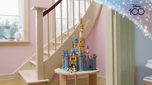Lego Disney fans. Better look at the new Cinderella Castle set! Very tempting, going live 7/1 for VIPs. Early link below! Linky ~ fnkpp.com/LegoDC #Ad #FPN #FunkoPOPNews #Lego #Disney #LegoDisney #DisneyLego #DisneyCastle #Cinderella | Funko POP News