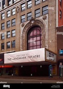 Syracuse, New York, USA. November 23, 2017. The entrance to The Landmark Theatre in downtown Syracuse, New York. Opened in 1928 it is listed on The Na Stock Photo - Alamy