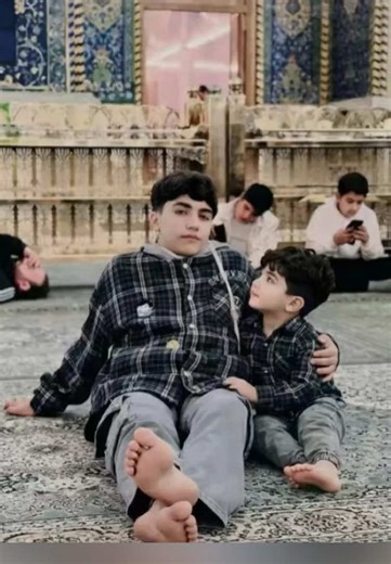 #dreamina #dreaminapioneer #capcutpioneer ‎ضع بجانبي طفل يشبه ملامحي ‎ضع بجانبي طفله كأنها ابنتي ‎ضع بجانبي فتاة تناسب ملامحي ‎ضع معي طفلا يشبه ملامحي جدا ‎يكبر ولدي ويعرف ليستوار ‎طفل يشبه ملامحي ykber weldi ya3ref l’histoire ‎كيف أصنع طفلاً يشبه ملامحي ‎كلمات إرشادية لصورة طفل يشبه ملامحي لـ chatgpt ‎دليل gemini ai لوضع طفل يشبهك بجوارك ‎تعليمات رائجة لصورة طفل يشبه ملامحك ‎طريقة إنشاء صور مع أطفال ‎برنامج تعليمي لصورة طفل شديد الشبه بك ‎كيفية إنشاء صورة لطفلك المستقبلي ‎تعلم إنشاء صورة طفل مس