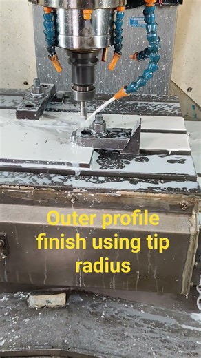 #vmc Outer profile finish using tip radius tool with horizontal arc