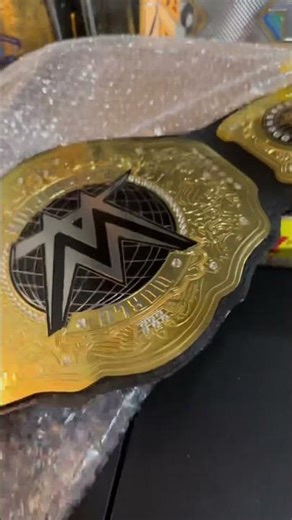 WWE World Heavyweight Championship Replica Belt Unboxing