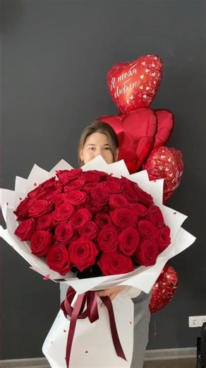 Как быстро упаковать букет красных роз. How to quickly a bouquet of red roses. #острогожская44 #rose