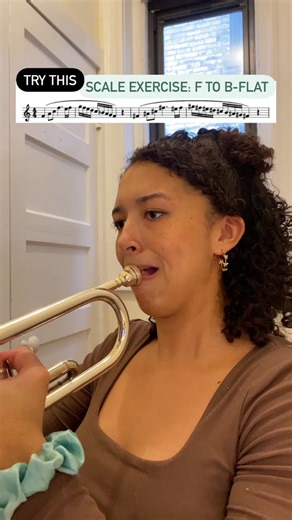 💡Practice tip: Here is another variation of a flow study you can practice while also working on your scales. The goal of this exercise is to play with a steady airflow across each phrase. We want to think horizontally across each phrase, rather than trying to reach up to the note or thinking vertically! This helps to keep the air flow steady. #femaletrumpetplayer #trumpet #trompeta #trompette #trumpetgirl #trumpetteacher