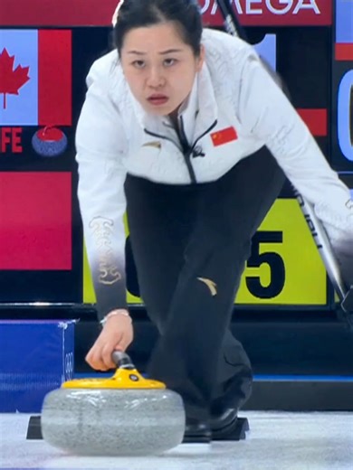 Wang Rui's Impressive Curling Shot at Beijing 2022