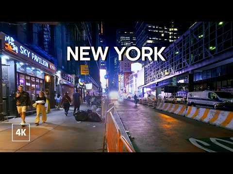 Walking in New York at Night 🌃 Midtown Manhattan Virtual Tour 4K