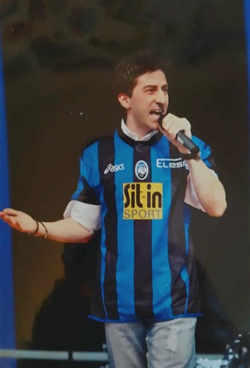 “DEA”, il nuovo inno rock-pop dedicato all’Atalanta firmato da Massimiliano Aresi - CalcioAtalanta