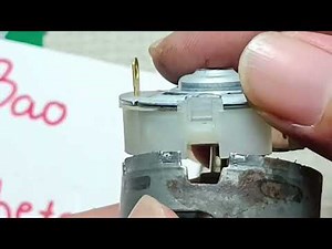 Hướng dẫn thay đế than mô tơ 550. Instructions for replacing the 550 motor carbon base.