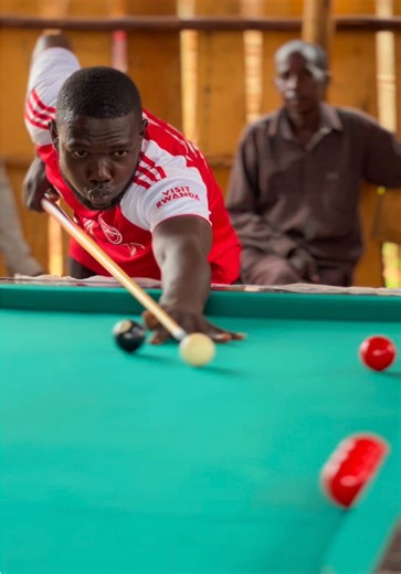 Streamlined Delivery Service at Tropical Complex