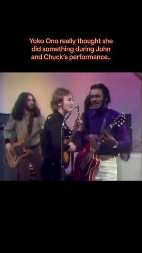 Yoko Ono really thought she did something there. 1972, The Mike Douglas Show. #johnlennon #chuckberry #yokoono #mikedouglasshow #genx #fyp