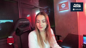 192K views · 1.4K reactions | ¡No te pierdas nuestros streams semanales por el canal de Twitch de ESPN Gaming Studio! Estaremos jugando en ModoNoob todo tipo de juegos Mobile junto a Schebeu y Motorola. #HelloModoNoob #MotoG100 | ESPN Fans | Facebook