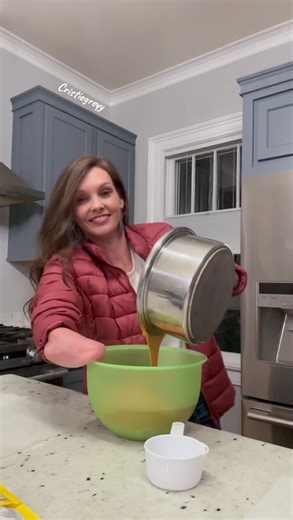 Delicious One-Handed Hopscotch Haystacks Recipe