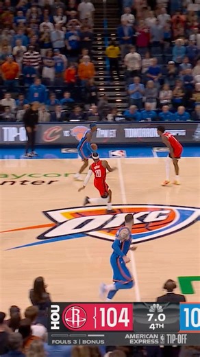 Take a look at the BEST 2025-26 regular season plays from Shai Gilgeous-Alexander, Victor Wembanyama, and Josh Giddey! 🗣️ The Thunder, Spurs, and Bulls are all undefeated! 💥 | NBA