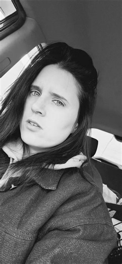 Blue Eyes Amber 🎸🤘👩 (@blueeyesamber33)’s videos with original sound - Blue Eyes Amber 🎸🤘👩