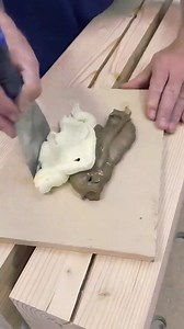 Filling wood beam cracks #woodworker #woodwork #woodworking #diy #bois #holz #carpentry #madera | Tips and Tricks