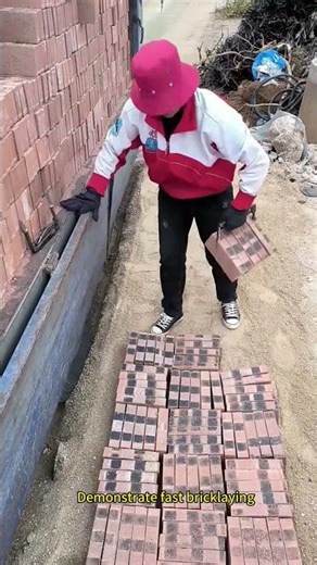 Demonstrate fast bricklaying