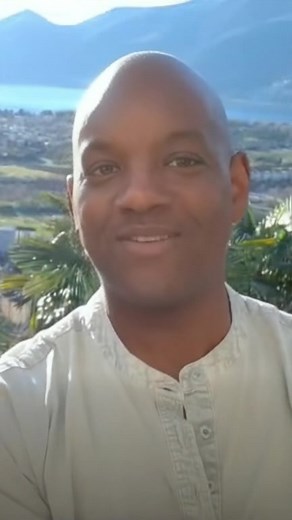 Effortless Facebook Lead Generation. 👫👫👫👫 Are you struggling to find quality leads on Facebook? I used to as well until I learned how to access targeted leads effortlessly every day... | Michael Henry