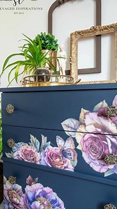 Looking for ways to glam up your painted furniture? You should try this one! #diy #homedecor #furnitureflip #furnituredesign #furnituremaker | Salvaged Inspirations