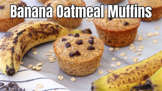 Simple Healthy Banana Oatmeal muffins