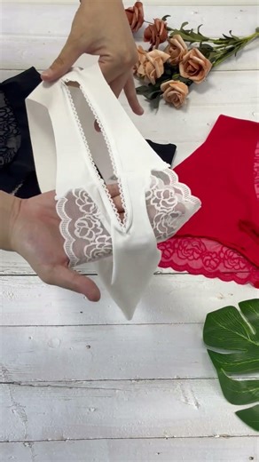 Seamless lace panties with great stretch. #b2bsupplier #fashion #wholesale