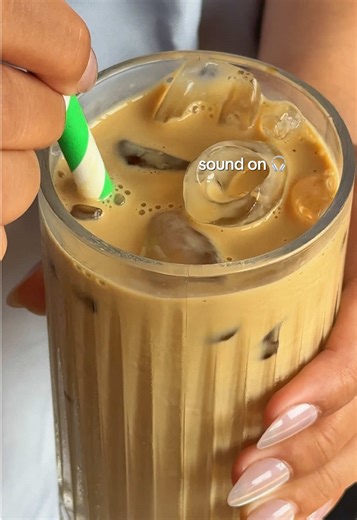 Turn the volume up — this is how our iced latte sounds 🎧☕🧊 #NeonPalms #neonpalmsbali #latte #asmr #coffee