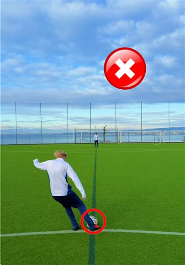 How to Pass a Soccer Ball Effectively