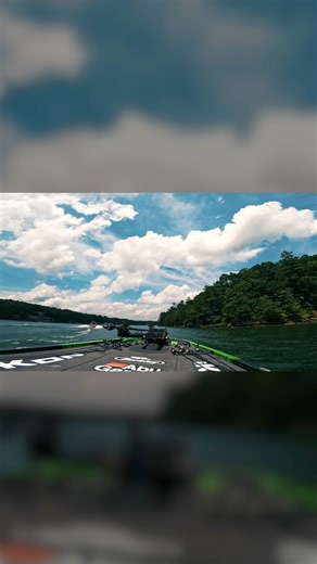 The BoatLogix Graph Mounts weren’t phased one bit by the 4th of July weekend traffic! I’m definitely glad I was riding in an Ikon Boats LX20 too!! 😜 From the Great Lakes to surfer 🏄‍♂️ wakes, Boat Logix mounts protect your investment! ✅ Lowrance @sonarpros DuraSafe Locks #bassfishing #boatlogix #basselectronics #fishing #ikonboats #lowrancefishing #basselite #durasafelocks | Hunter Shryock