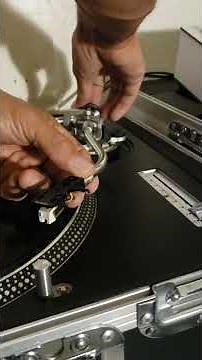how_to-calibrate-turntable-needle-cartridge-sl1200-Technics-tone-arm