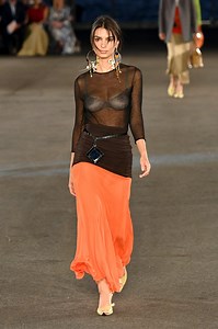 Il ritorno della moda sexy (ma con coscienza)