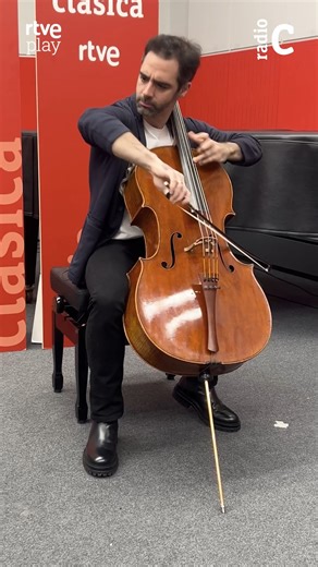 ✨ Hoy miércoles, a las 13:00 h (CET), Pablo Ferrández visita #Estudio206. El gran violonchelista español hace un hueco en su apretada agenda para pasar por Radio Clásica para conversar y compartir música en directo. 📻 Estudio 206 — hoy · 13:00 h 🎧 En Radio Clásica y RNE Audio #RadioClásica #Estudio206 #MuchoMásQueMúsica | Radio Clásica